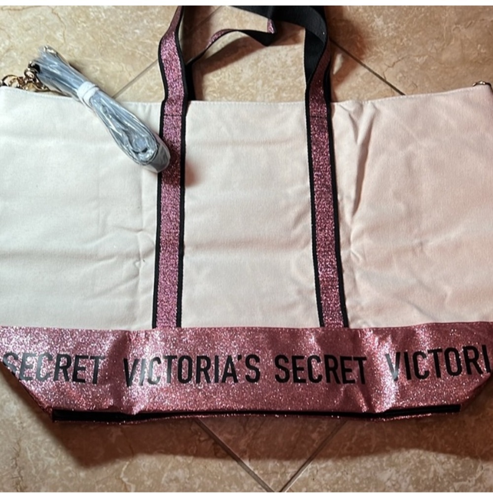 Victoria's Secret Pink and White Tote Bag - Picture 2 of 5